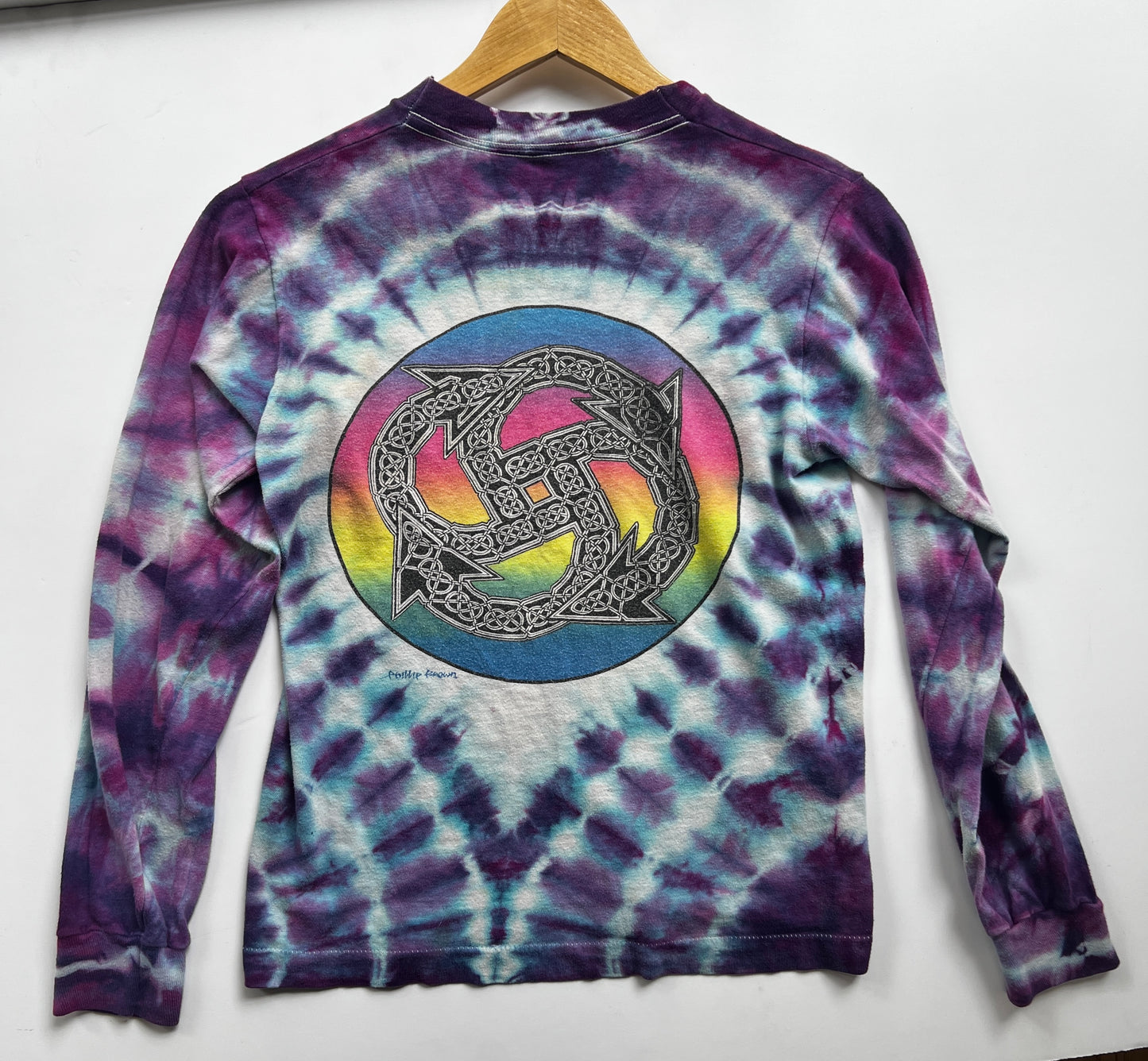 Vintage 1980s Womens Tie-Dye Long Sleeve by Phil Brown – Mandala Skull & Celtic Knot Design