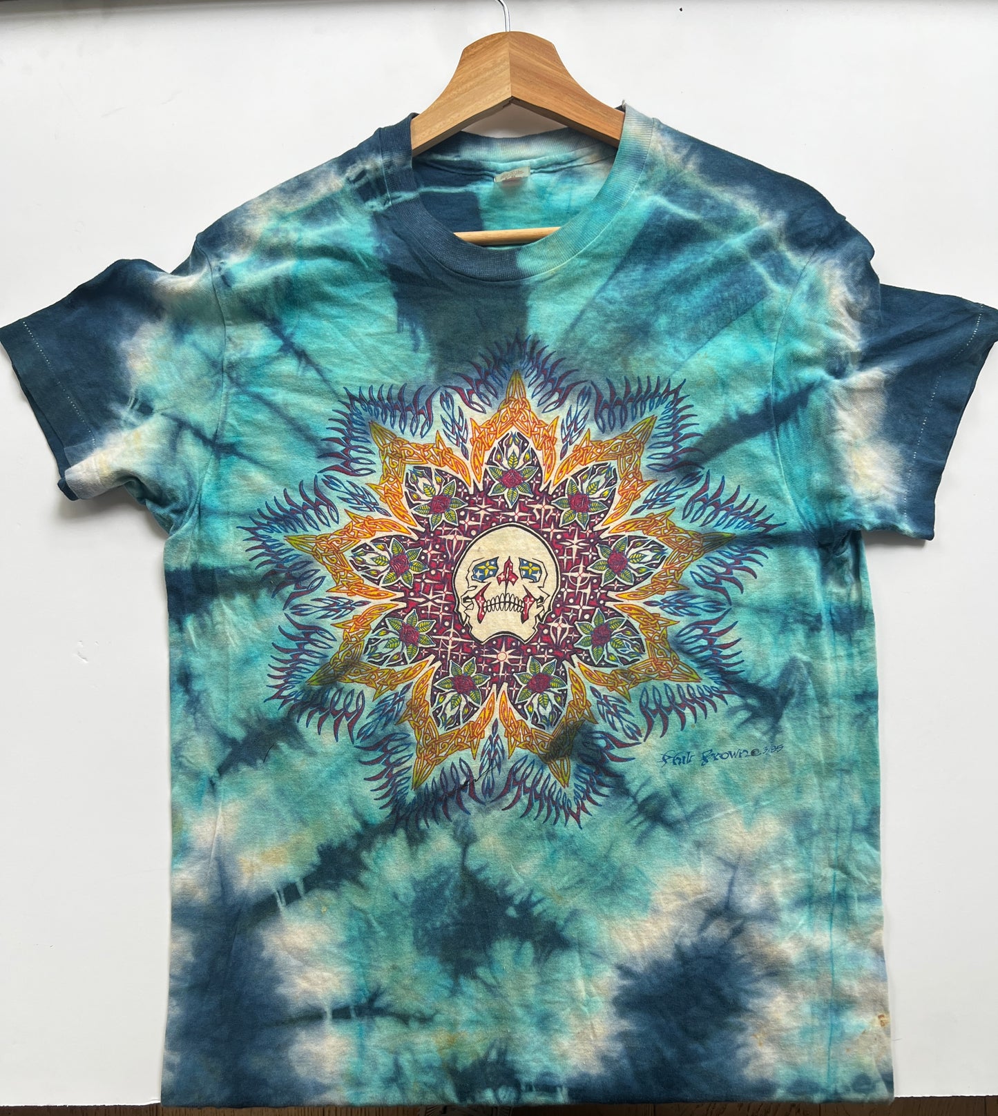 Vintage 1980s Tie-Dye T-Shirt by Phil Brown – Skull Mandala Art