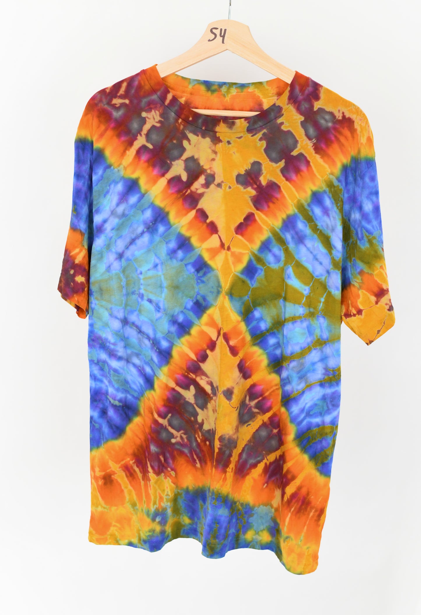 Short sleeve  T-SHIRT