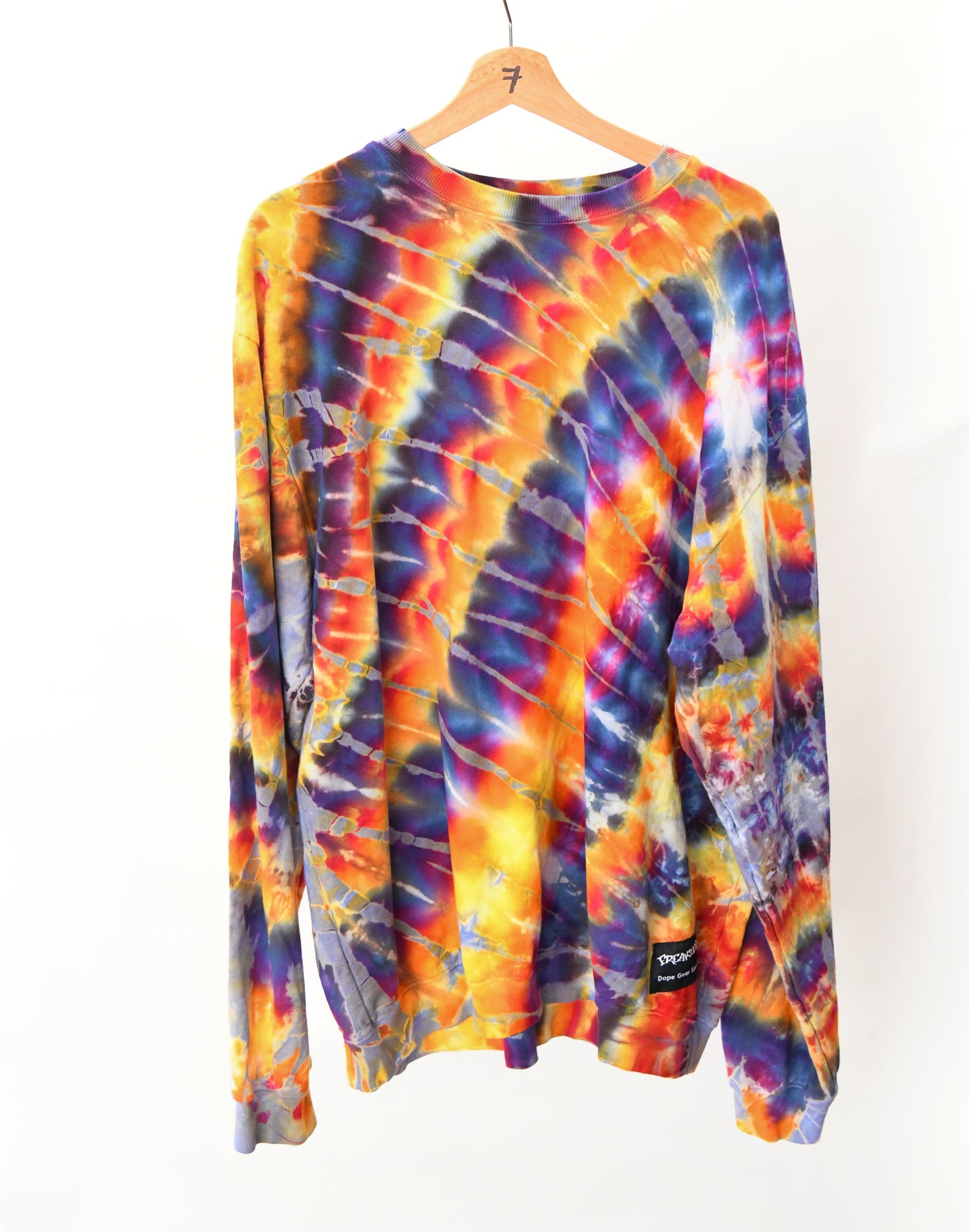 CREWNECK SWEATER